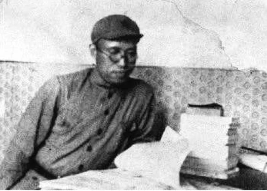 罗荣桓之子，生于抗战名为东进，3岁第一次吃白面40岁才知生日