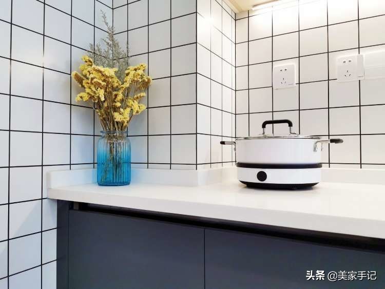 沙发不靠墙摆放书柜效果图,客厅沙发不靠墙的书柜