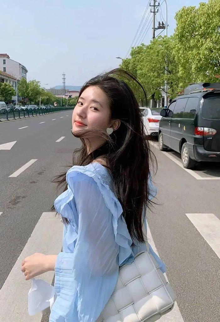 双肩包韩版潮流百搭时尚大气,双肩包韩版潮流最新款