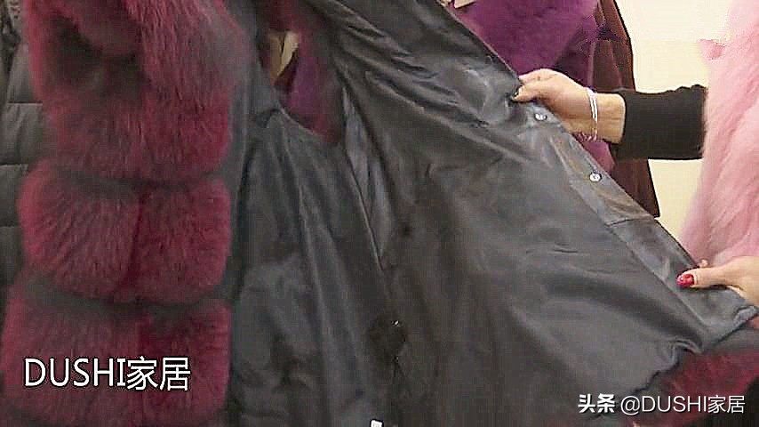 狐狸毛皮草背心怎么搭配,狐狸毛皮草马甲黑色背心