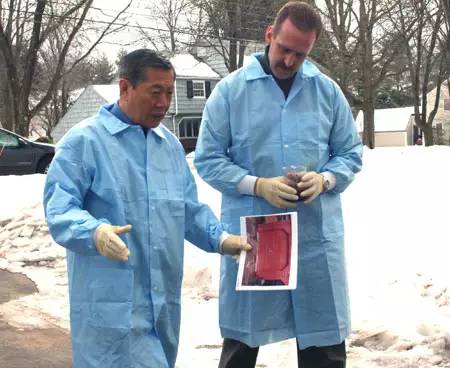 美国一家三口被杀灭门案,美国一家三口灭门案真实事件