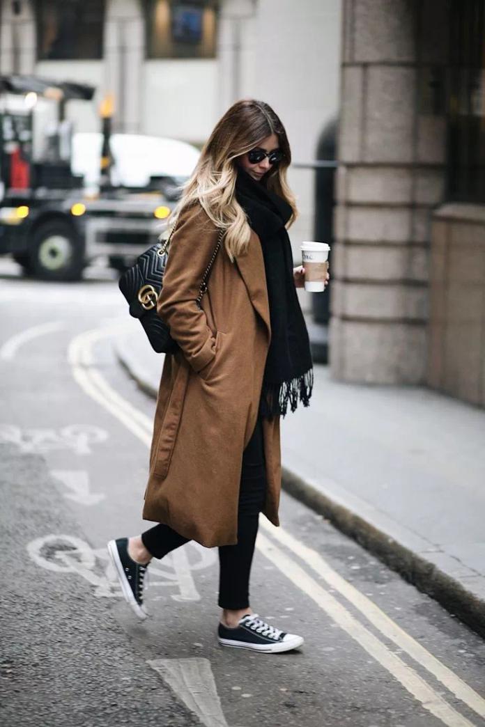 多种系法围巾女款配大衣,围巾配大衣系法让你又范又减龄