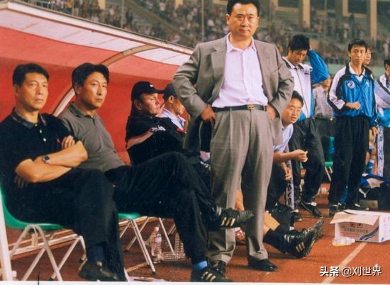 大连足球纪录,大连足球历史上的功勋