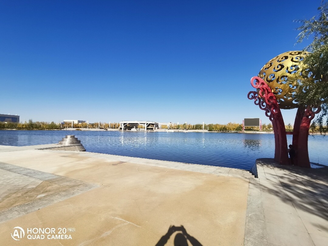 华为mate20对比荣耀v20液冷散热,荣耀magic2和v20和20pro哪个值得买