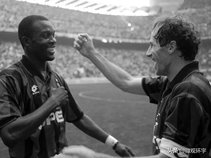 世界足球最不可思议的扑救,当今世界足球十大最强阵容