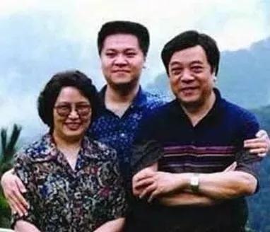 曾经的主持一哥赵忠祥，78岁生日当天患癌去世