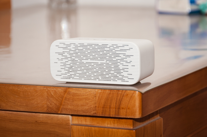 到底选天猫精灵方糖还是天猫精灵方糖R？智能小音箱评测