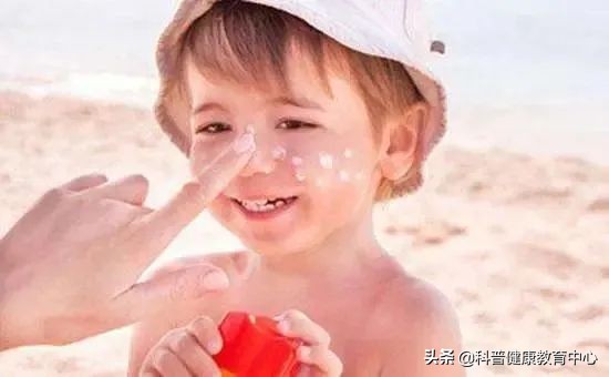 夏季有哪些防肌肤晒伤技巧,夏天晒疮怎么治