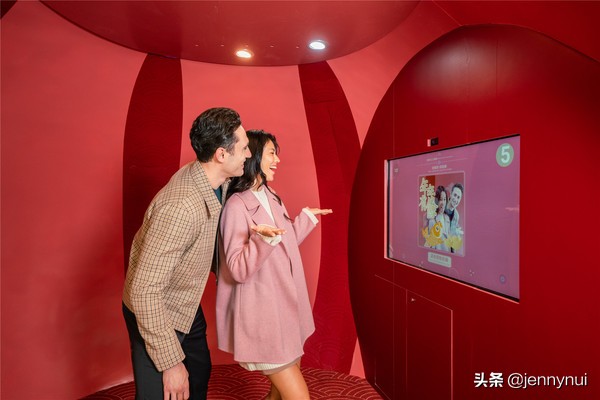 棣欐腐ifc璐墿涓績鎺㈠簵,棣欐腐ifc鍟嗗満鐑熻姳