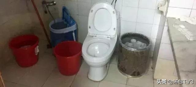 美女卖假名牌包包三年千万,网红售假包