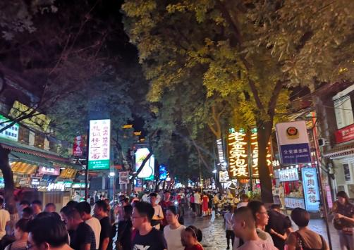 女司机跑滴滴的真实视频,女司机第一次跑滴滴需要注意什么