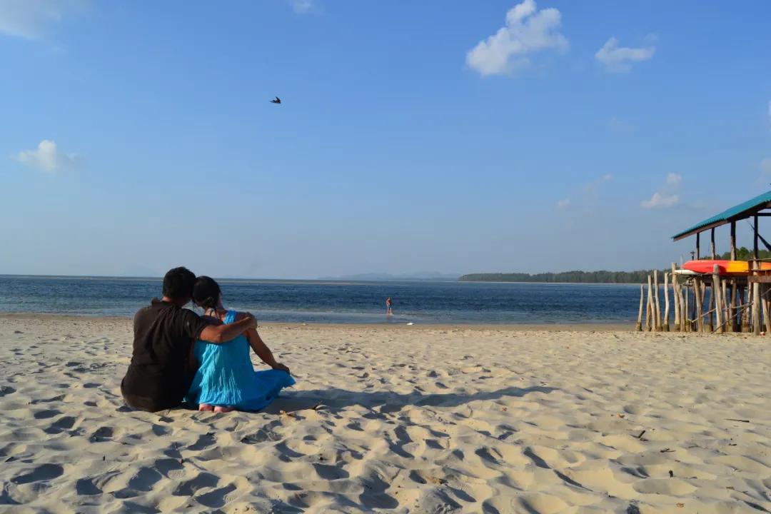 承认了！这对在朋友圈里成天秀恩爱的夫妇，吵架比谁都狠