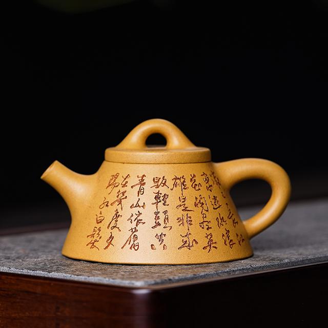 紫砂黄金段是什么颜色,紫砂黄金段色深好还是浅好