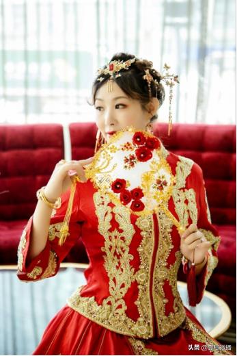 天诚丽筠酒店“浅花.迷夏”主题婚礼沙龙在津举行