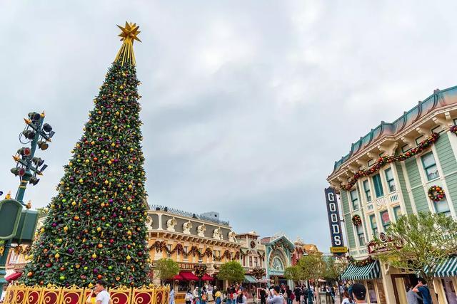 香港迪士尼圣诞节旅游攻略,最好玩的玩雪地方