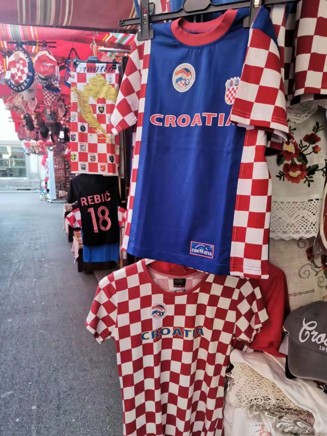 Day58：威尼斯→萨格勒布海一样蓝的有轨电车