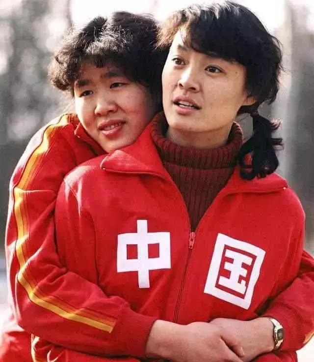 郎平执教8年都获得过哪些荣誉,郎平的贡献有多大