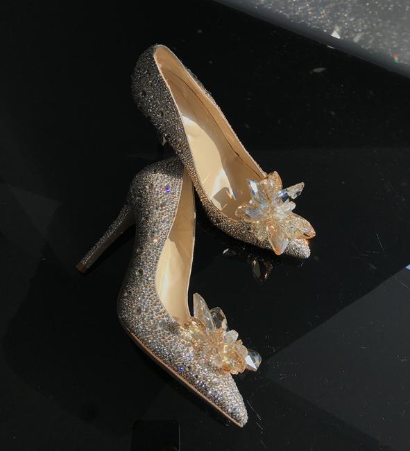 婚鞋施华洛世奇水晶,施华洛世奇鞋子