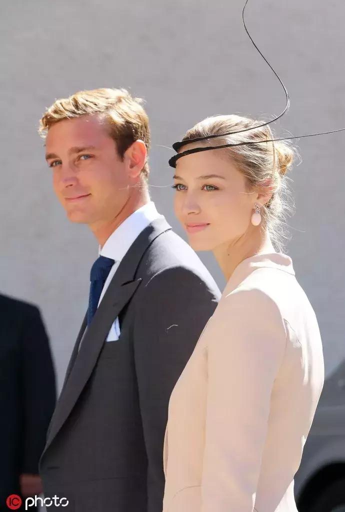 能嫁给王子的从来就不是“灰姑娘”，一起来看这场举办在世界五大宫殿之一的世纪梦幻婚礼吧