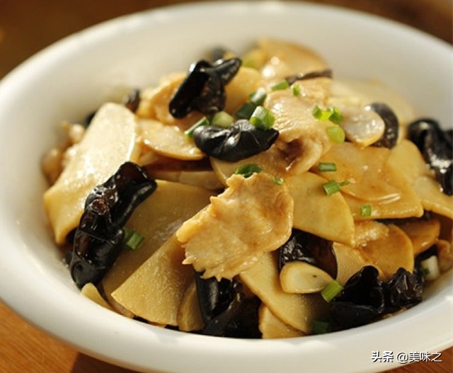 冬笋的家常做法简单清炒,冬笋最好吃的十种做法冬笋炒香菇