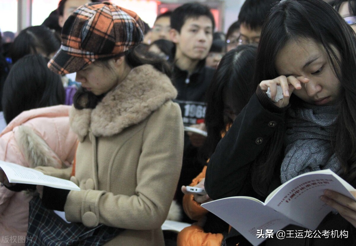 广东省考公务员职位选择,怎样知道公务员考试要考的岗位