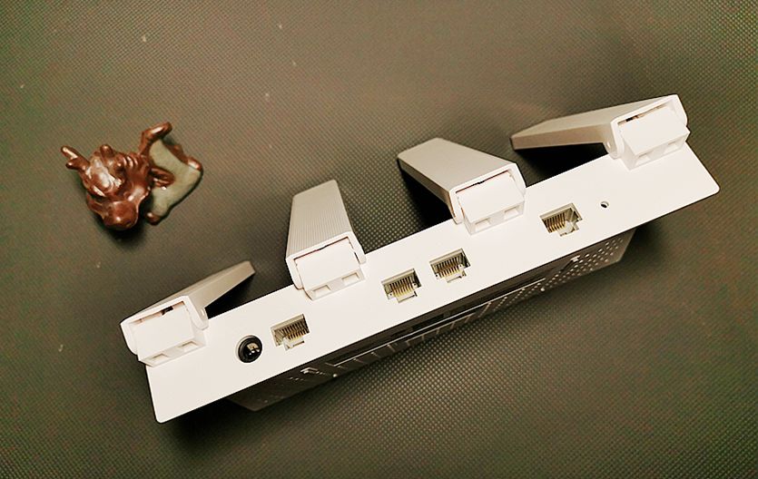 网速、信号覆盖、信号穿墙领先的华为WS5200四核版路由器评测