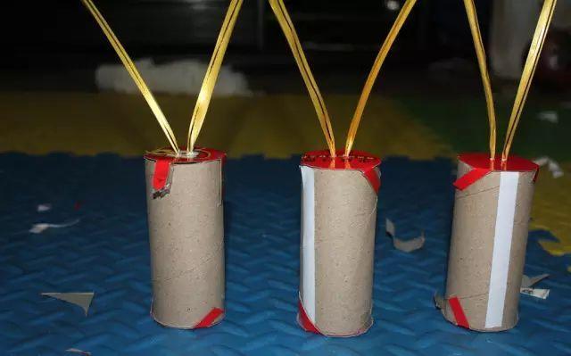 元旦节手工纸灯笼鞭炮,元旦手工立体鞭炮