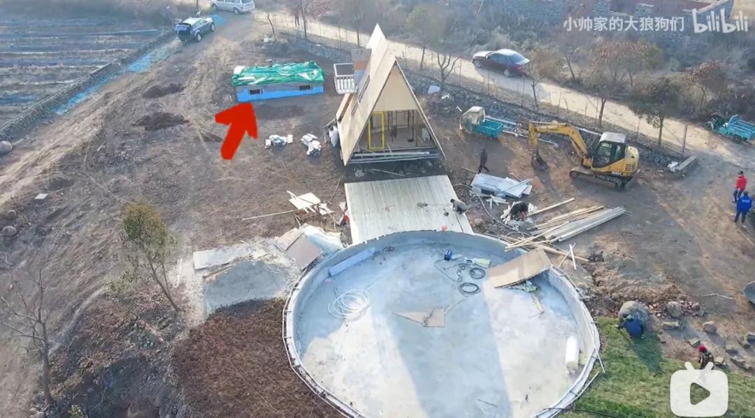 花三年建宠物乐园,花20万给狗打造乐园