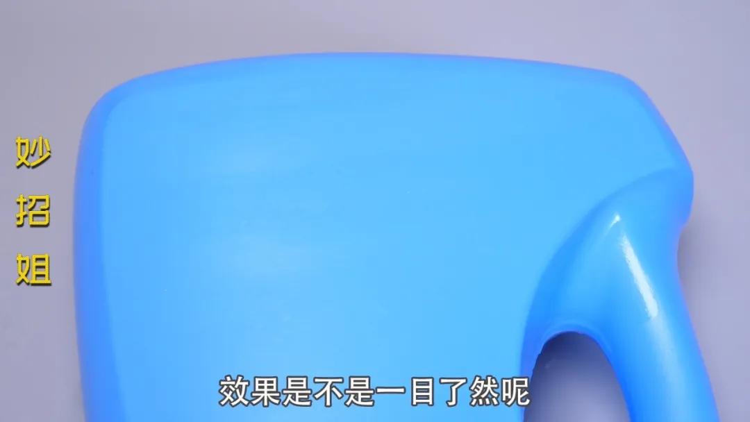 皮面小白鞋洗了晒干发黄怎么补救,白鞋边发黄洗白小窍门去黄