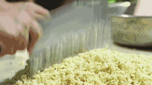 饺子馅不能加什么调料,饺子馅到底放不放葱姜