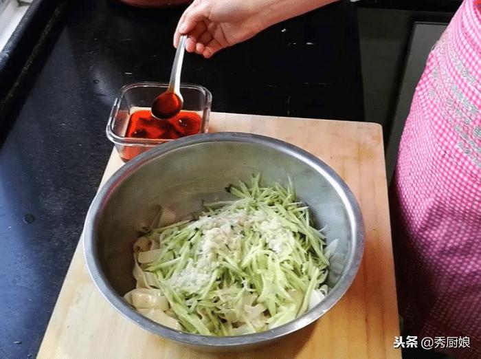 凉皮不要料汁的做法,凉皮别只用面粉做了