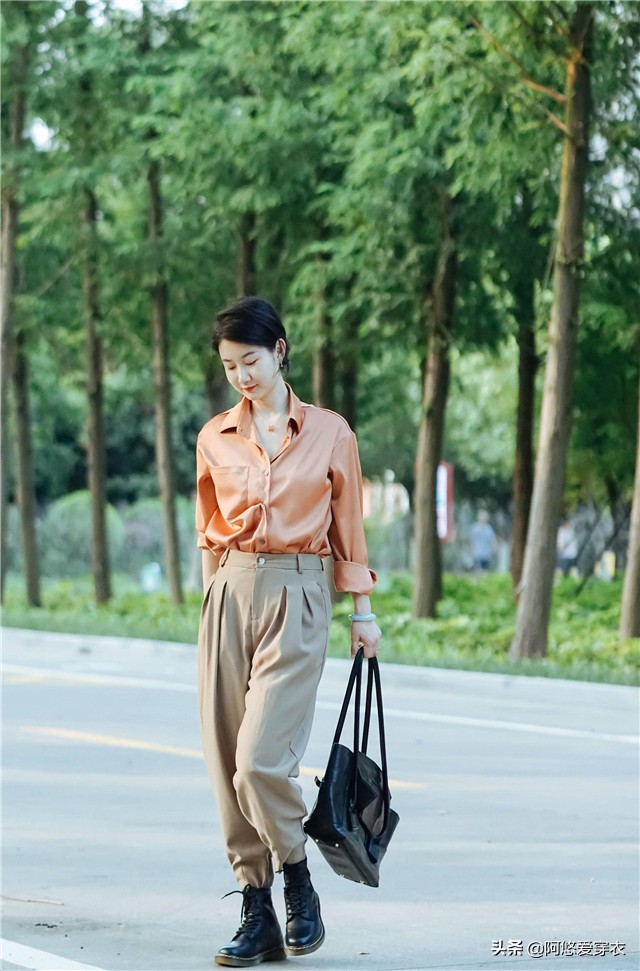 入秋了应该怎样护肤,入秋后这样穿休闲文艺又减龄