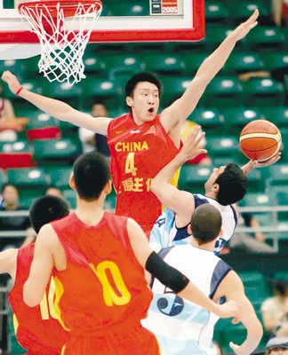 姚明打篮球打架事件,中国篮球姚明打架集锦