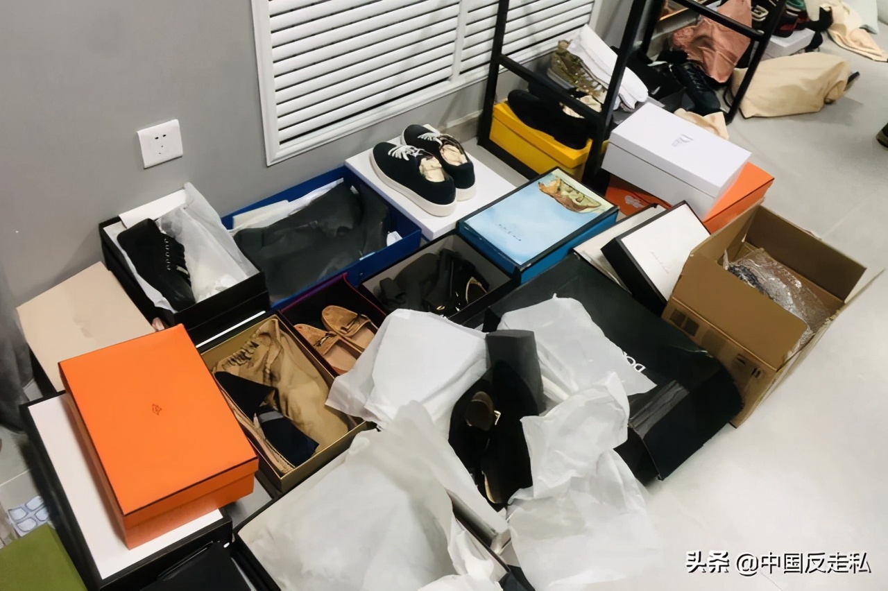 珠海海关抓水客,最新湾仔海关查获水客团伙