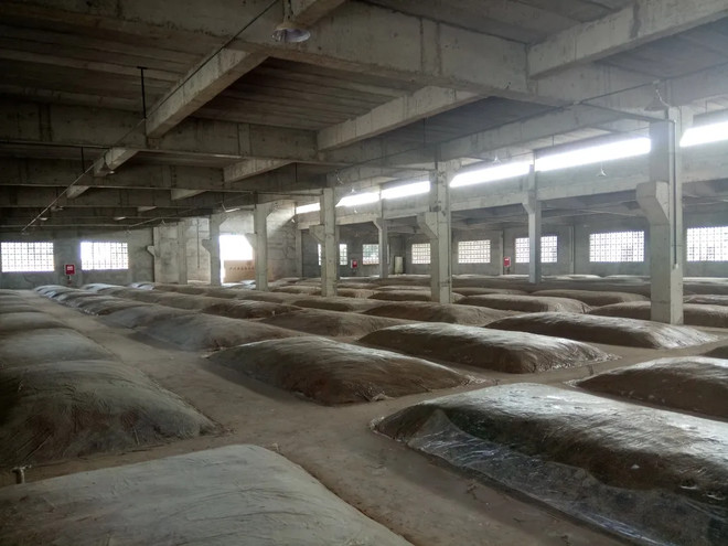 泸州窖酒42度价格浓香型,泸州窖酒精酿2017版价格表