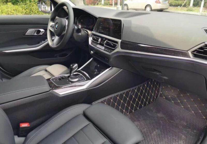 宝马325li曜夜运动版油耗,宝马325油耗车主真实油耗