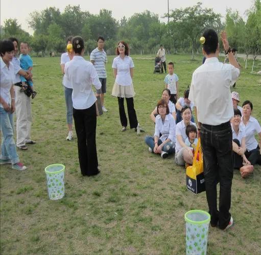 100个趣味团建游戏成年人,20个趣味团建