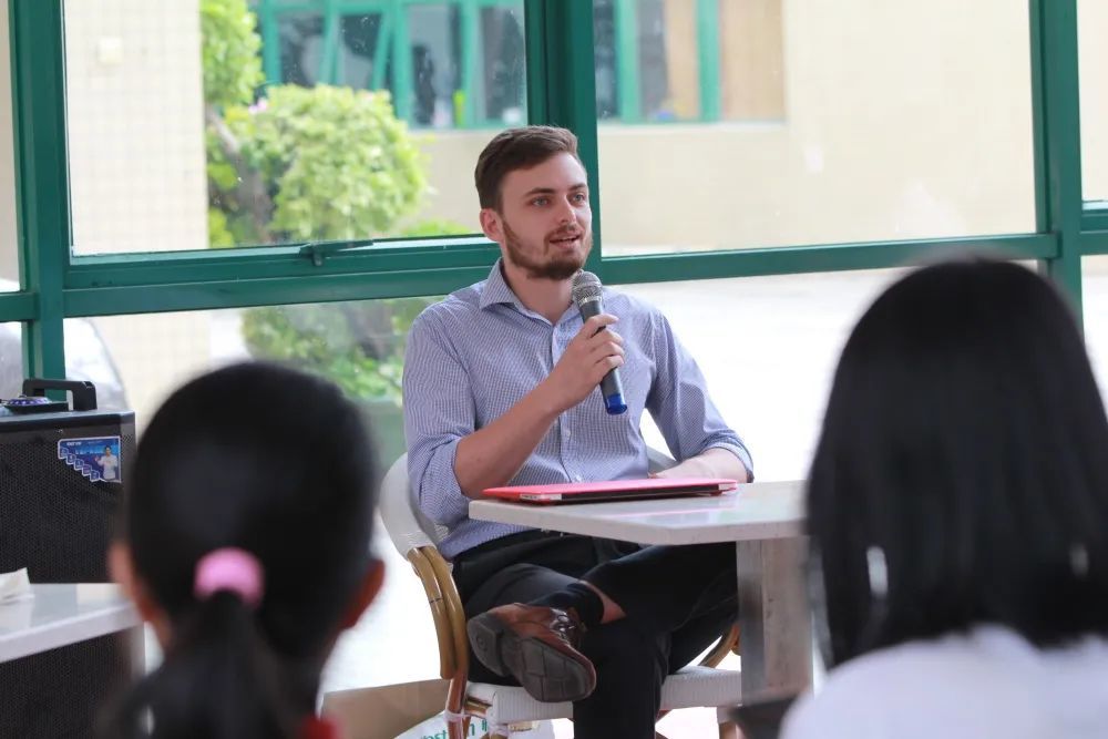 深圳国际学校与上海国际学校相比,深圳国际学校和国际化学校福田