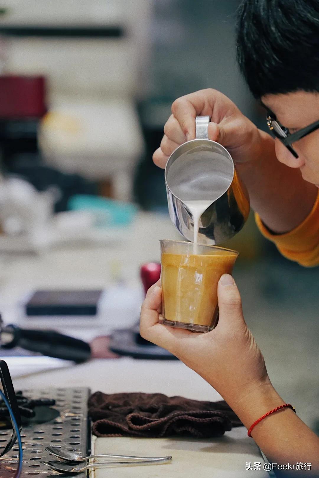 被刘昊然种草的云南小城，全网0攻略，我们花不到2k就逛吃6天