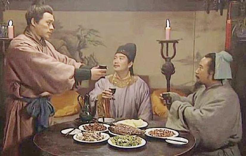 各种菜系如何搭配酒水,什么菜系与白酒最搭