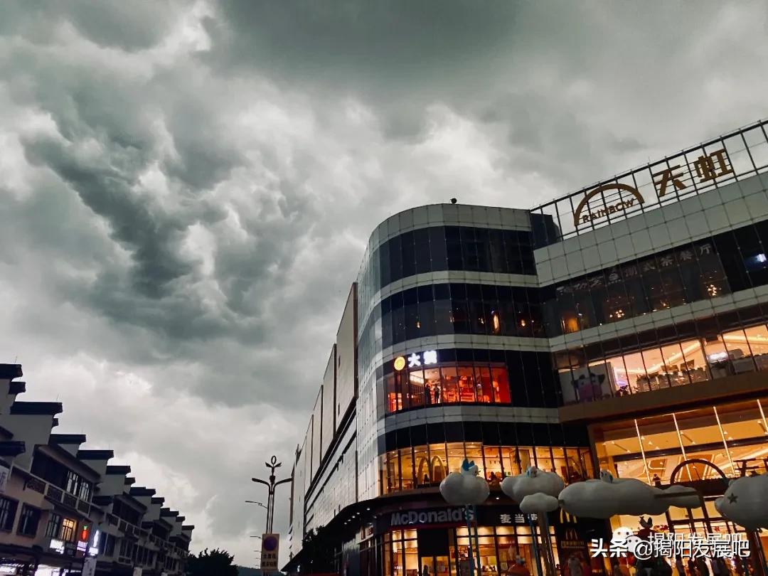 揭阳市区首家丨热风、优衣库、得来速、太二等品牌都来了