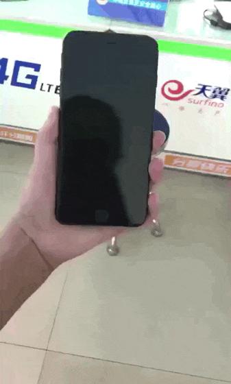 搞笑gif你们这些城里人太会玩了,搞笑gif逗比的世界你永远理解不了