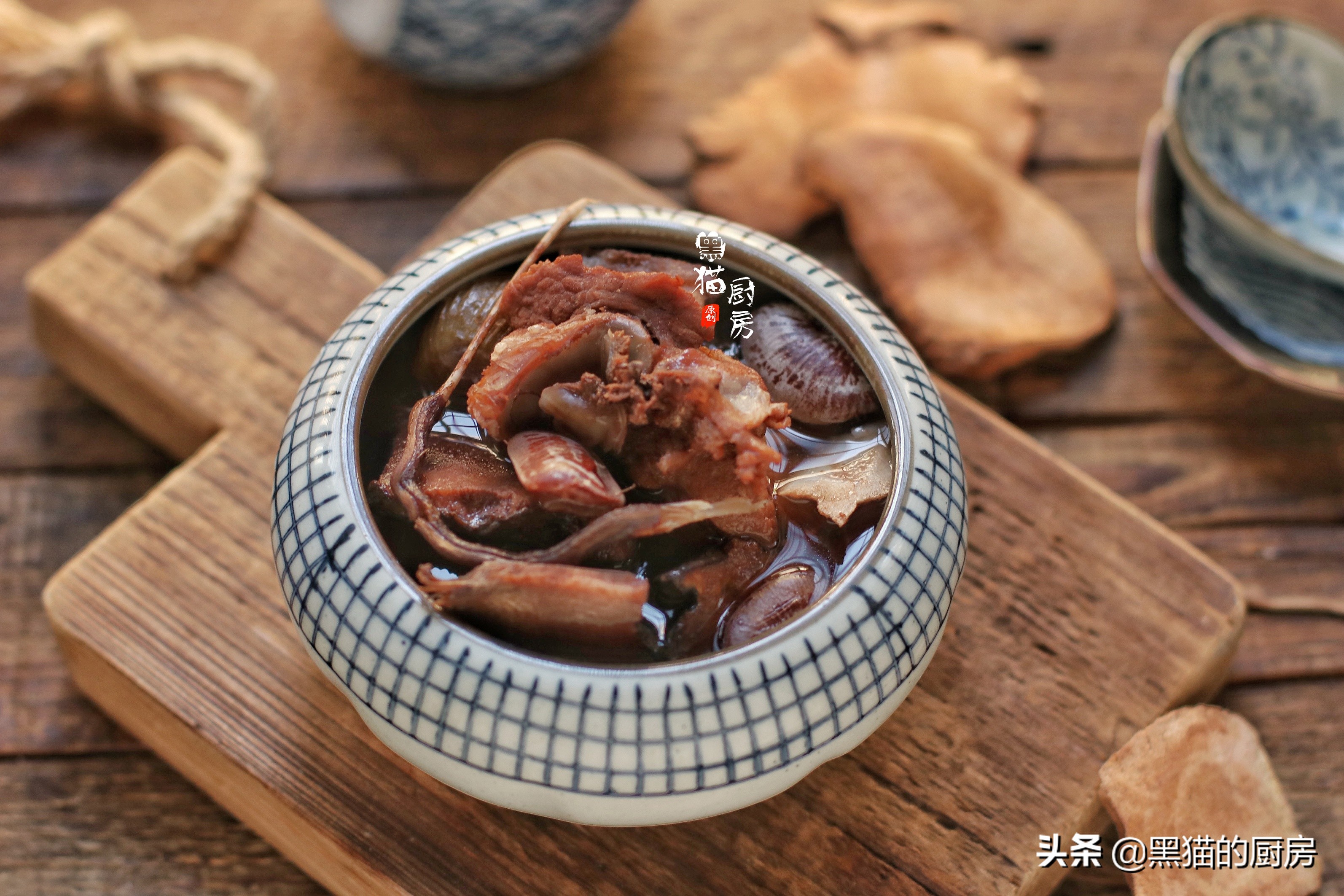 湿热天气一定要喝的这碗汤,炎炎夏日少不了一碗祛湿汤