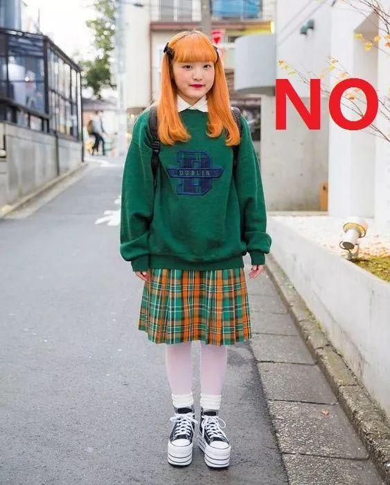 李维斯联名卫衣,李维斯联名小熊卫衣