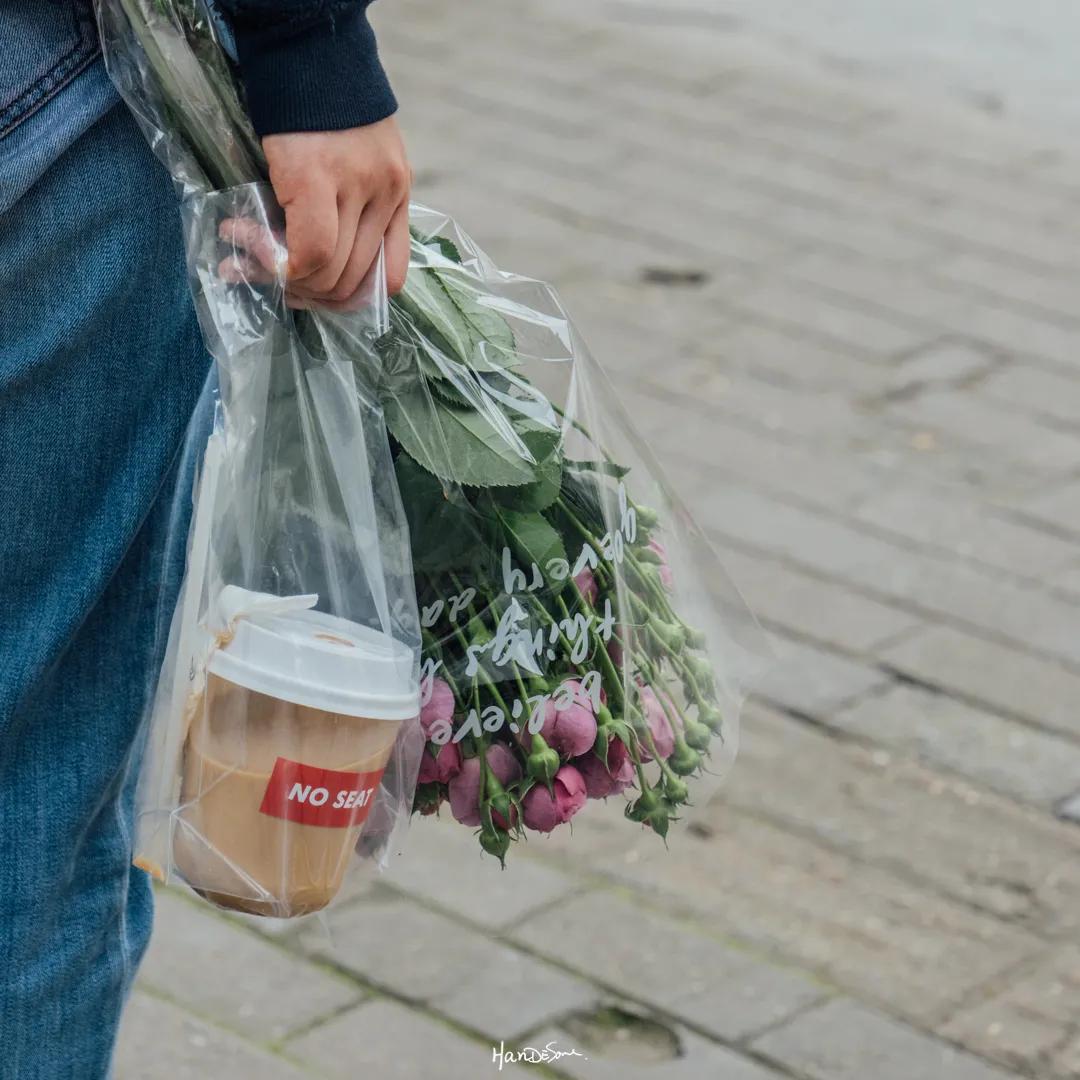 武汉地铁循礼门鲜花花市,武汉循礼门花市蓝色玫瑰