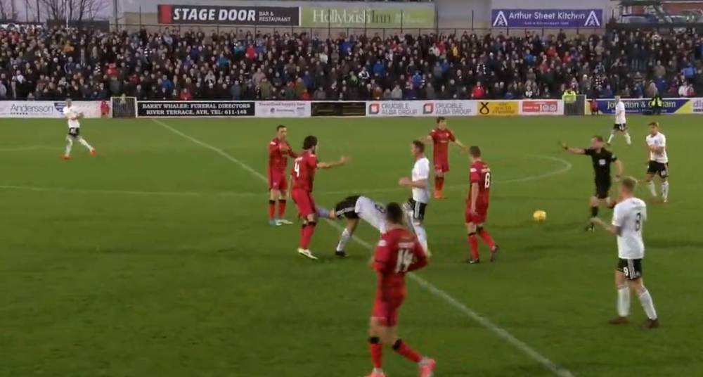 苏冠决赛,足球赛场断子绝孙