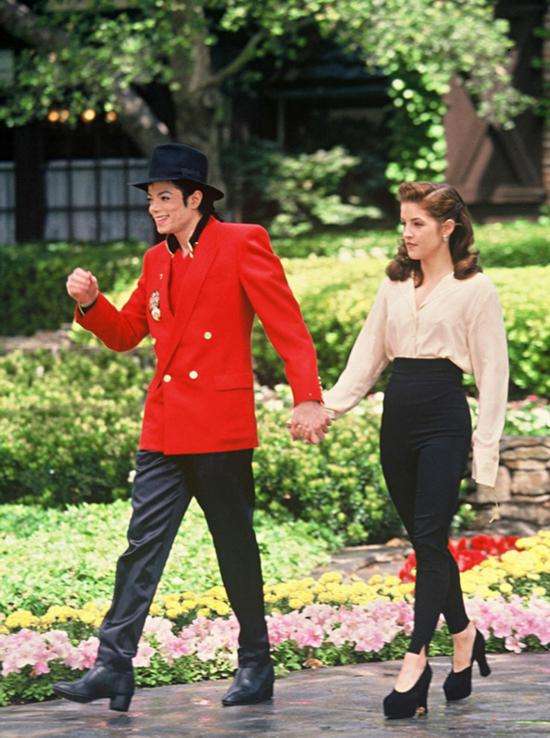 猫王女儿和迈克尔杰克逊有孩子没,猫王女儿与迈克尔杰克逊为何离婚