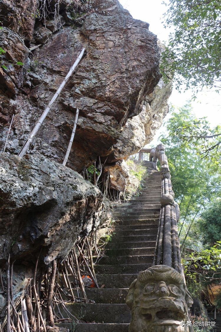 赣州峰山附近一日游自驾游景点,赣州峰山美景