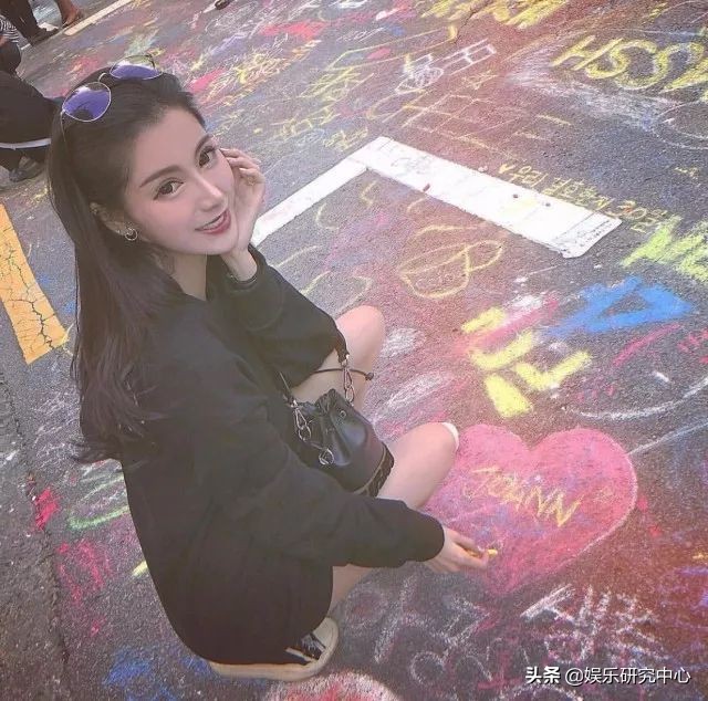 爆女艺人口臭、劈腿、大尺度照，人品不行真的是硬伤？