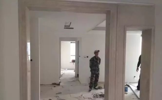 大理石极简垭口门套什么时候装,大理石垭口门套收边几公分好看